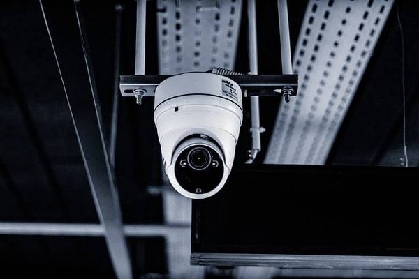 Quels sont les avantages et les inconvénients de la vidéosurveillance ?